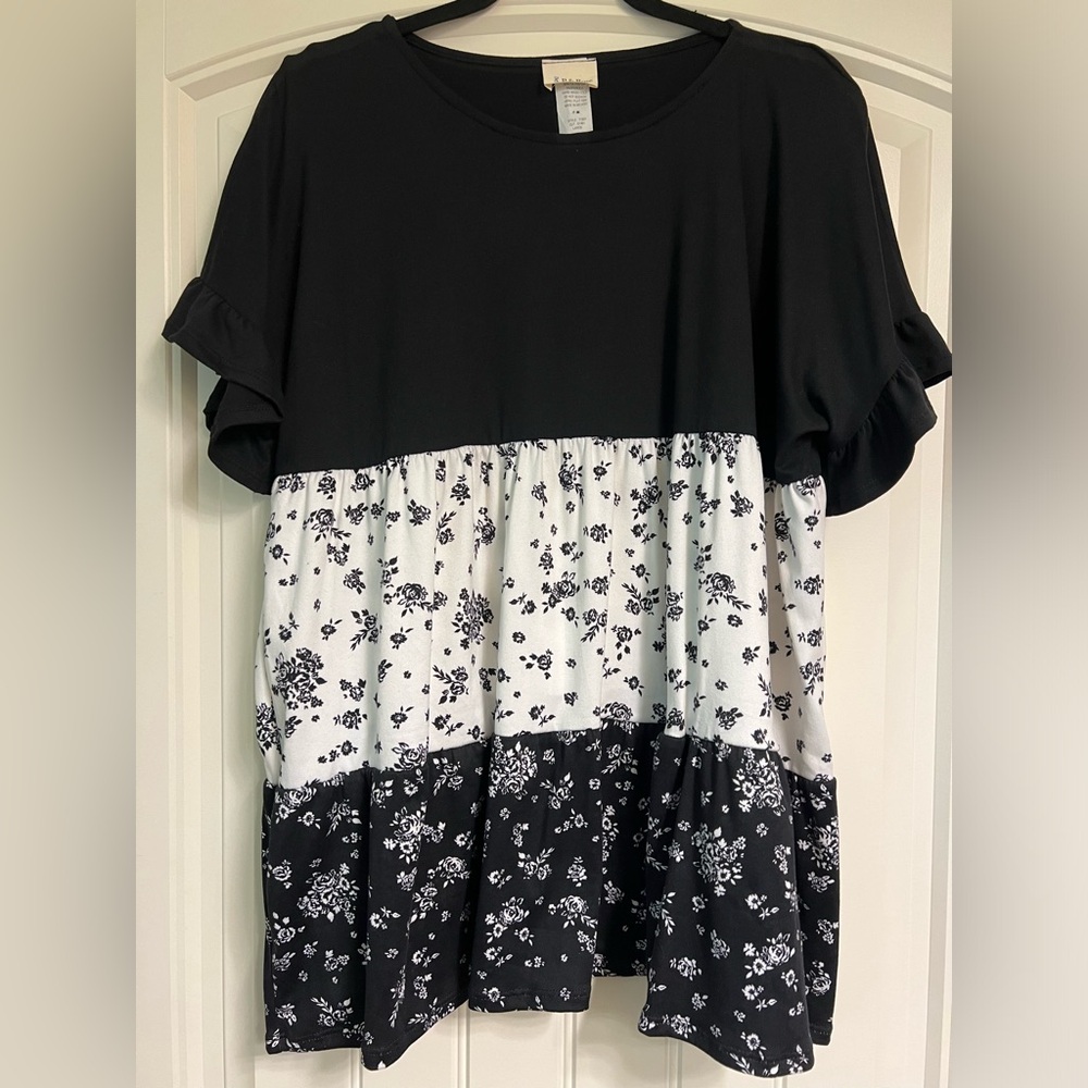 Black & White Floral Tiered Top